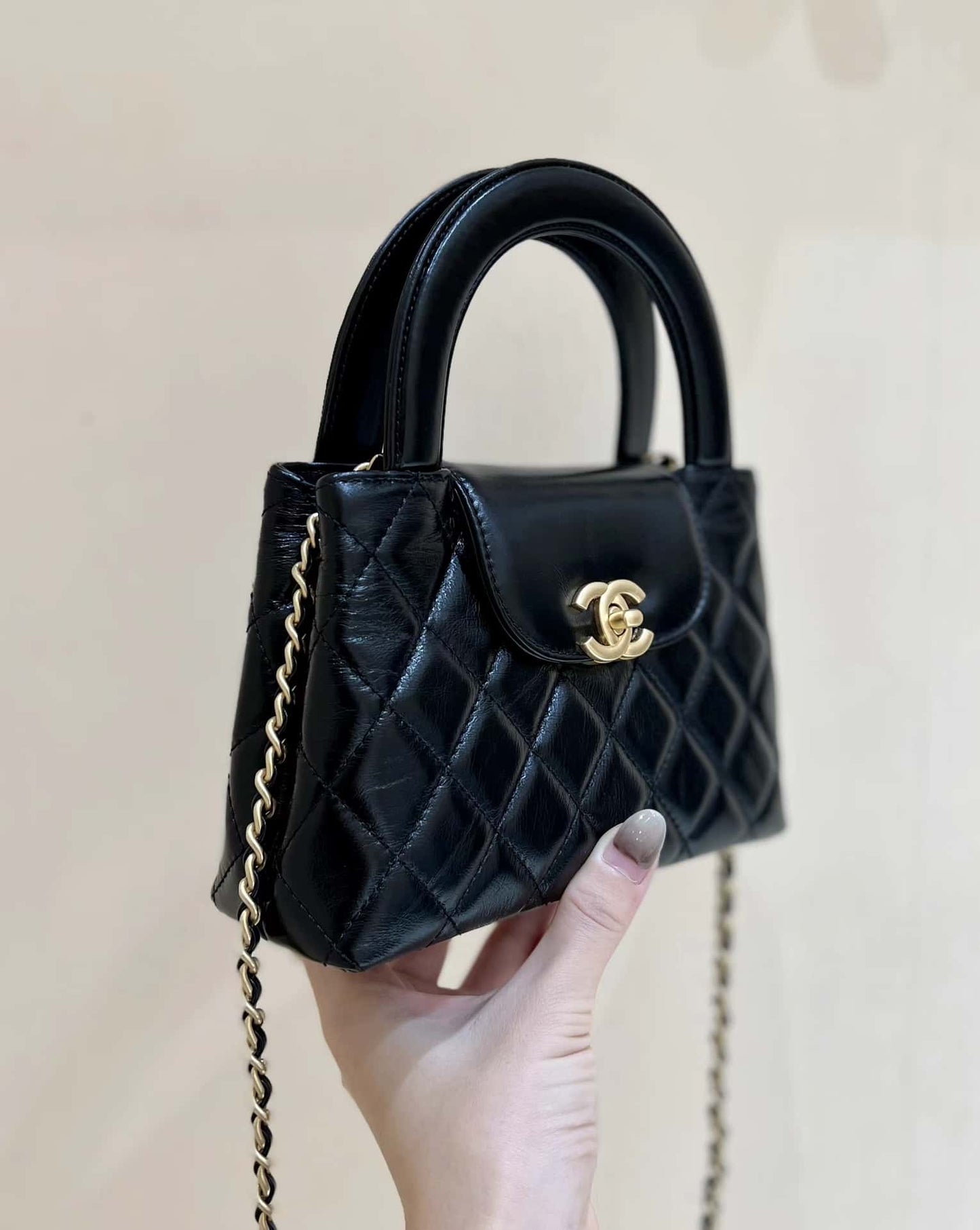 Chanel Kelly Mini Shopping Bag Mini 23K Shiny Aged Calfskin Black 13x19x7cm