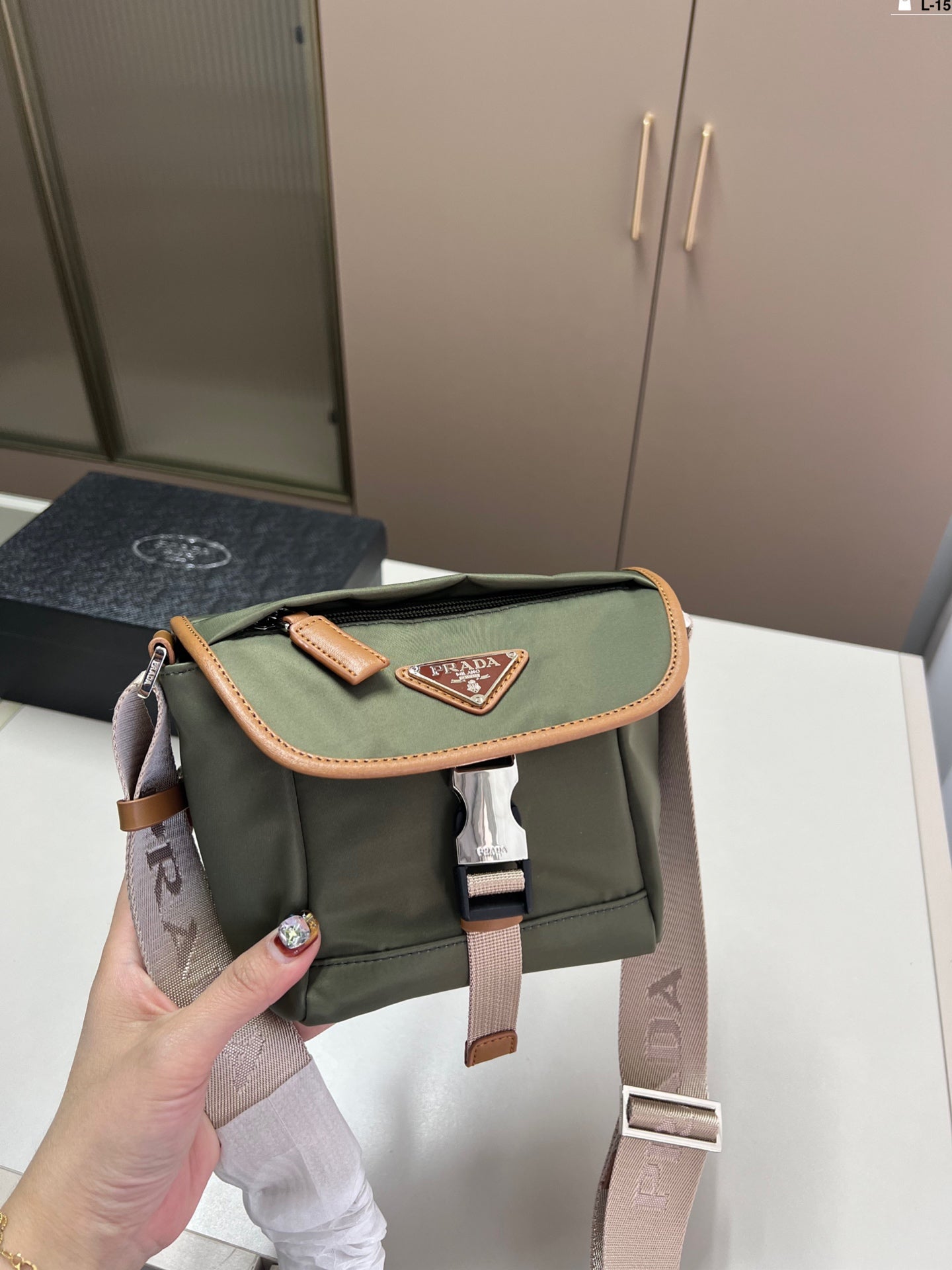 Prada Vintage Messenger Bag Crossbody 16x15cm