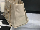Chanel Shopping 40 White Leather 40x31x21cm